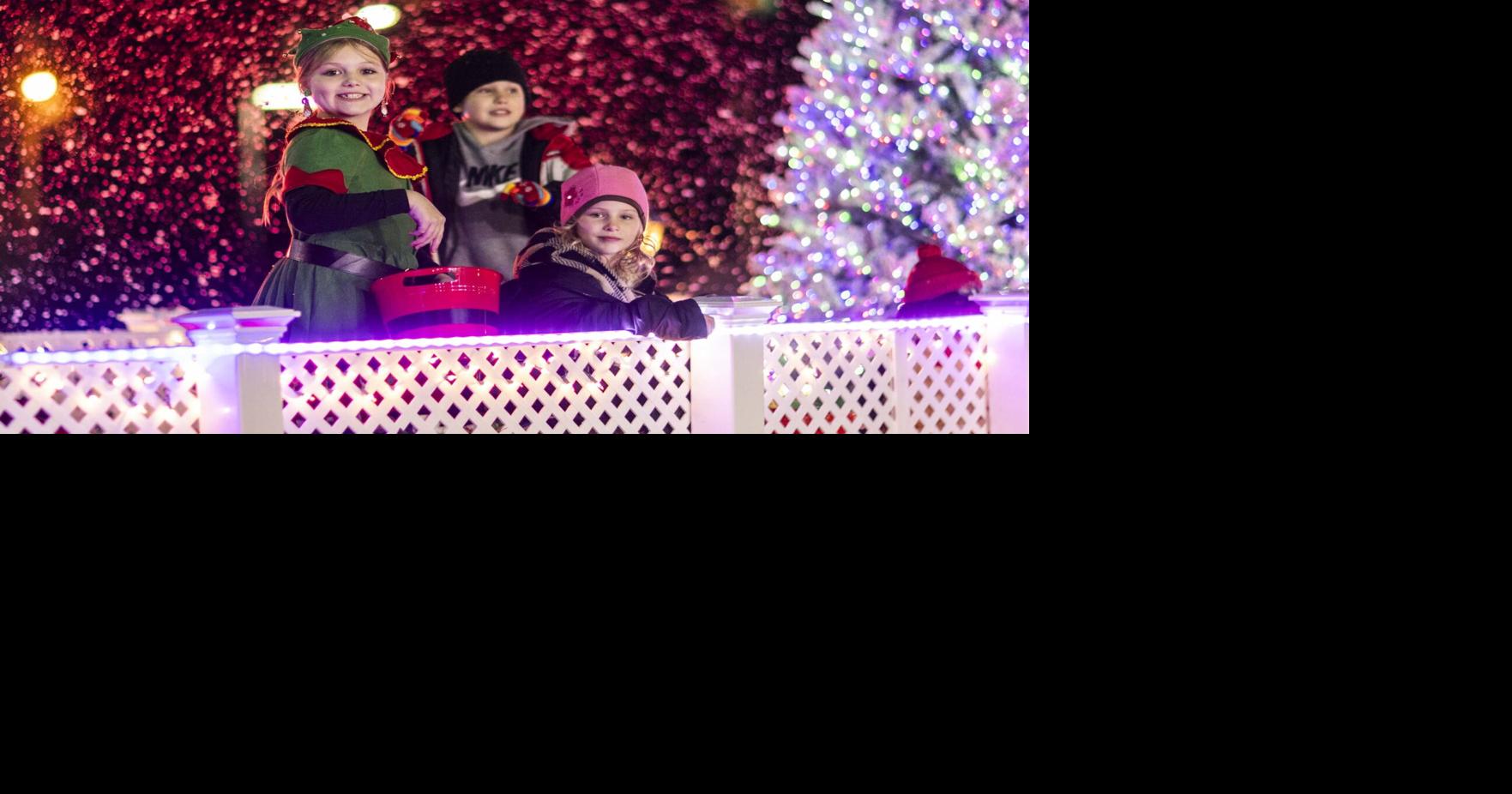 Photo gallery Lincoln Christmas Parade Slideshows