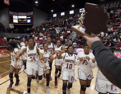History Makers Anniston Girls Down Sacred Heart For 20th County