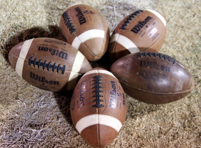 AnnistonStar.com - Prep football: Determination lifts Saks into the playoffs image