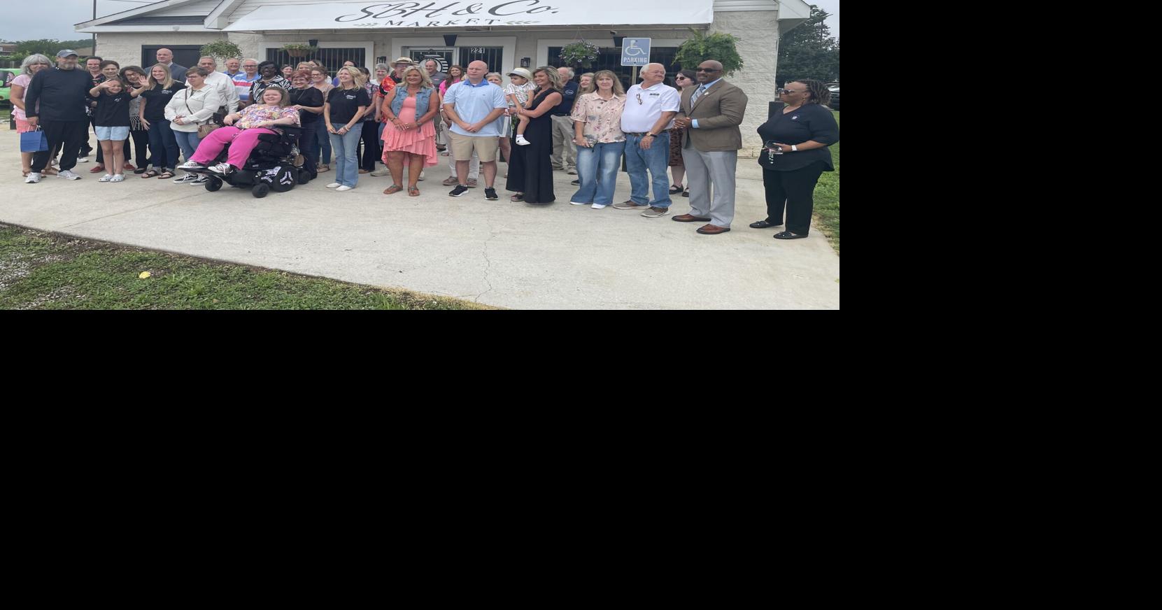 vendor ribbon cutting