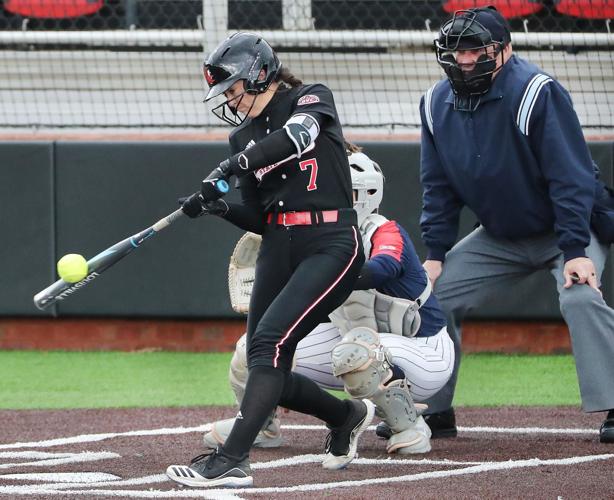 JSU softball Playing in cold weather, Terry and JSU heat up to sweep