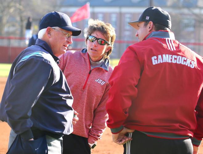 Fort Wayne at JSU Softball Game Slideshows