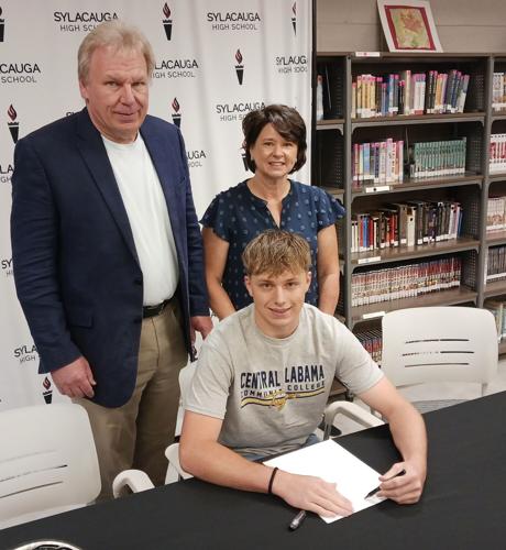 Abernathy gets his tennis wish with CACC scholarship
