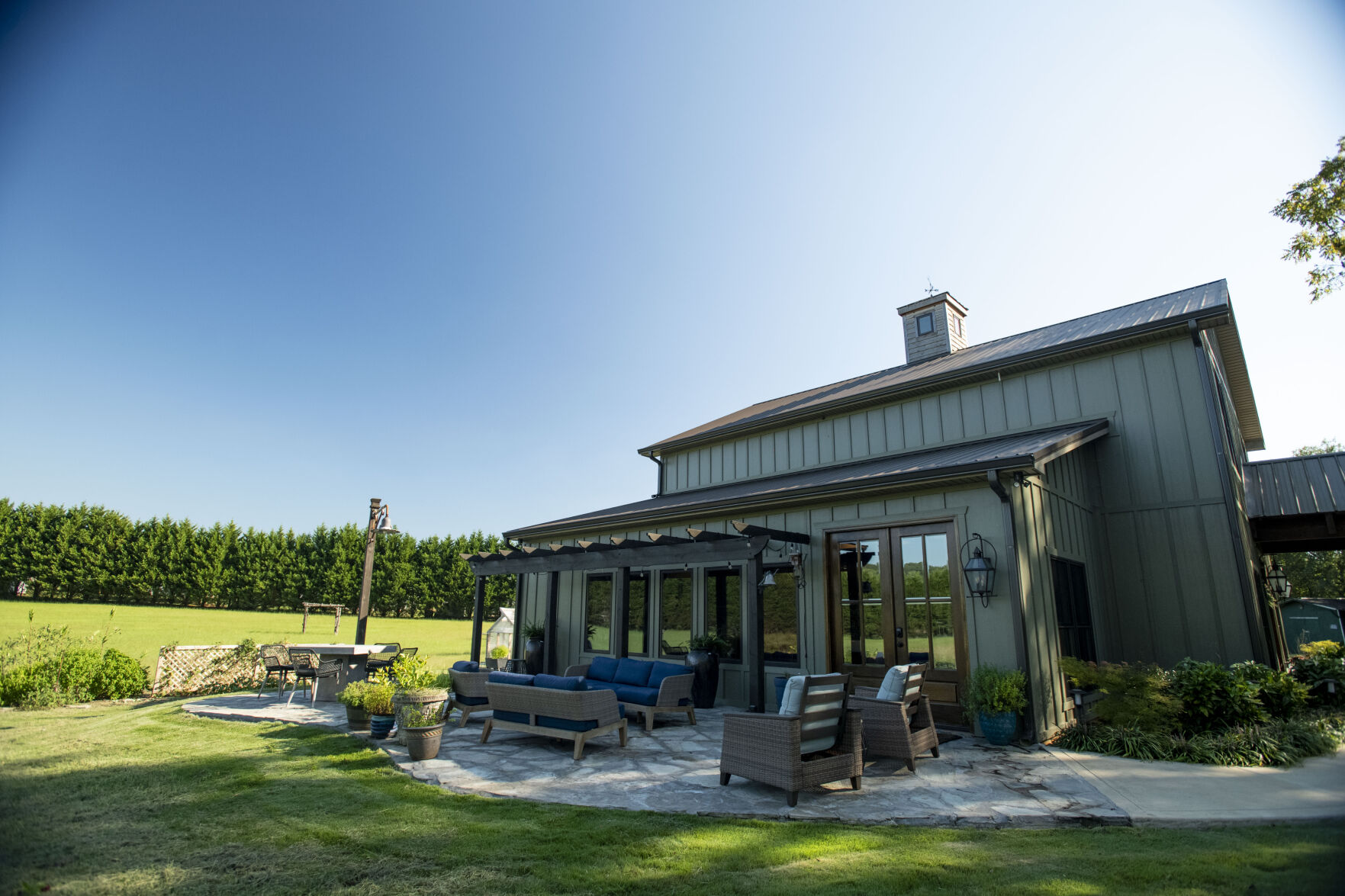 darrin tracy sims - fall home and garden home 005 tw.jpg