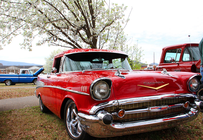 PIEDMONT THROTTLE KINGS CAR SHOW Slideshows