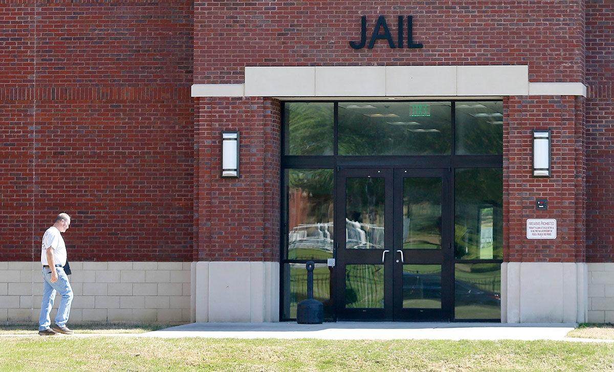 Calhoun County Commission gives support for jail deal with city of