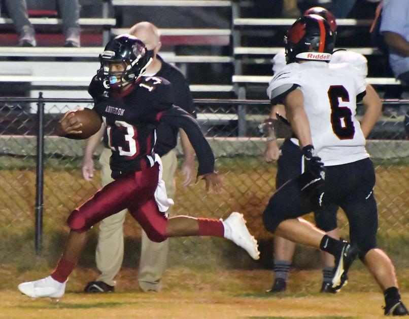 AnnistonStar.com - Prep football: Anniston clinches playoff spot with shutout win image