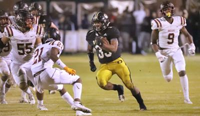Oxford Football Yellow Jackets Win Again We Just Keep Making