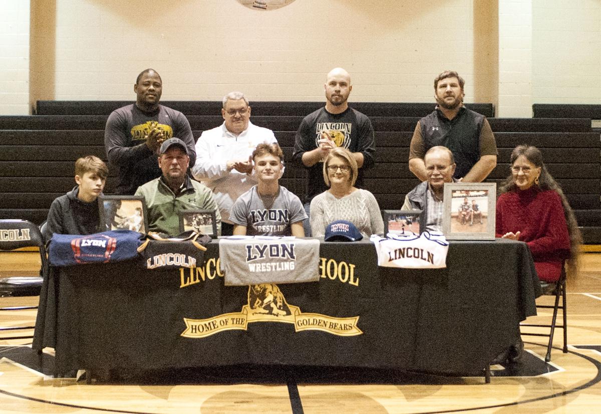 Lincoln S Austin Creamer Accepts Wrestling Scholarship From Lyon