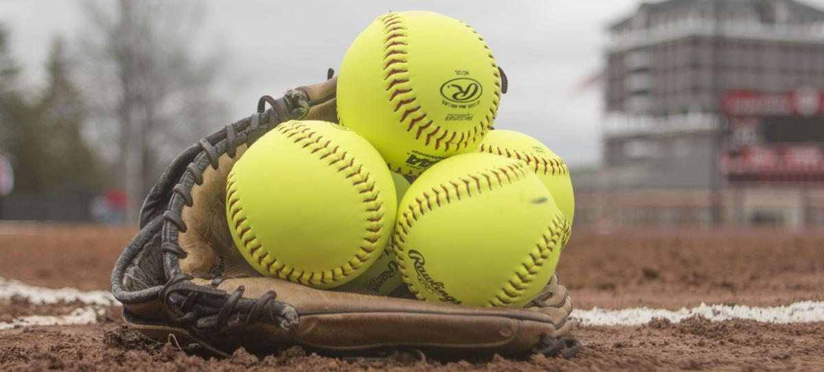 AnnistonStar.com -East Regional softball: Alexandria downs Sardis in winners' bracket championship game image
