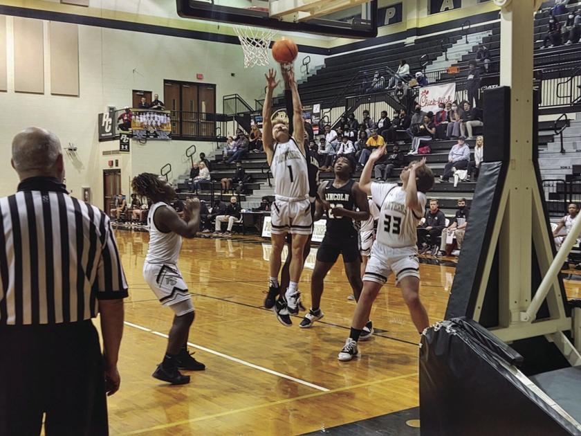 AnnistonStar.com - Evan Watson leads Pell City past Lincoln image