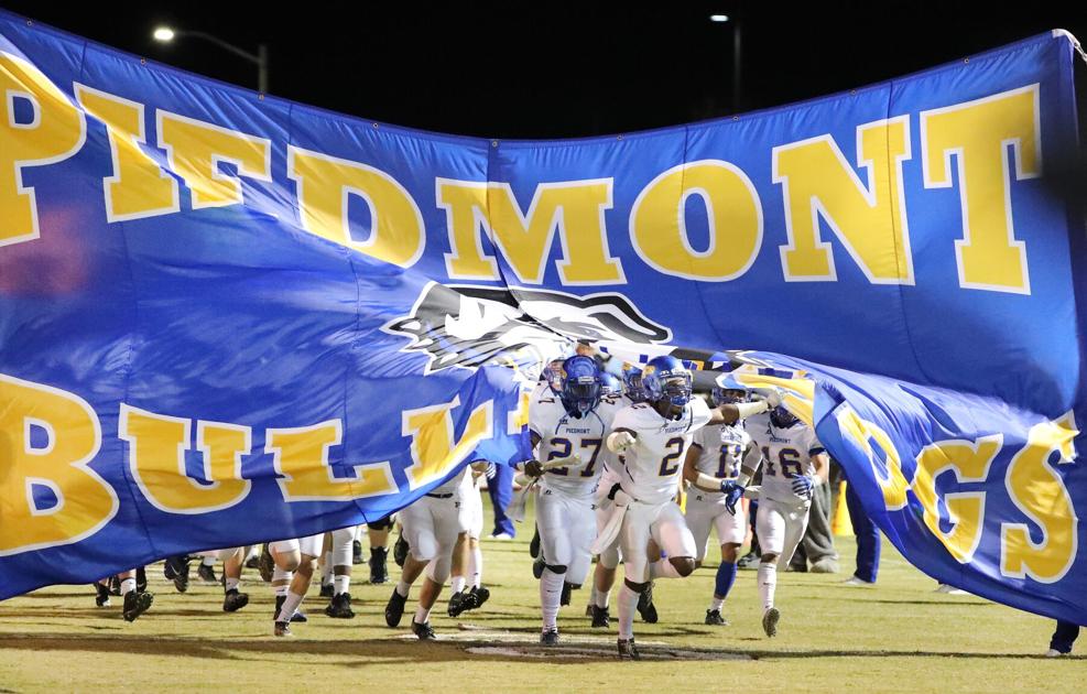 AnnistonStar.com - Prep football rankings: The latest poll image