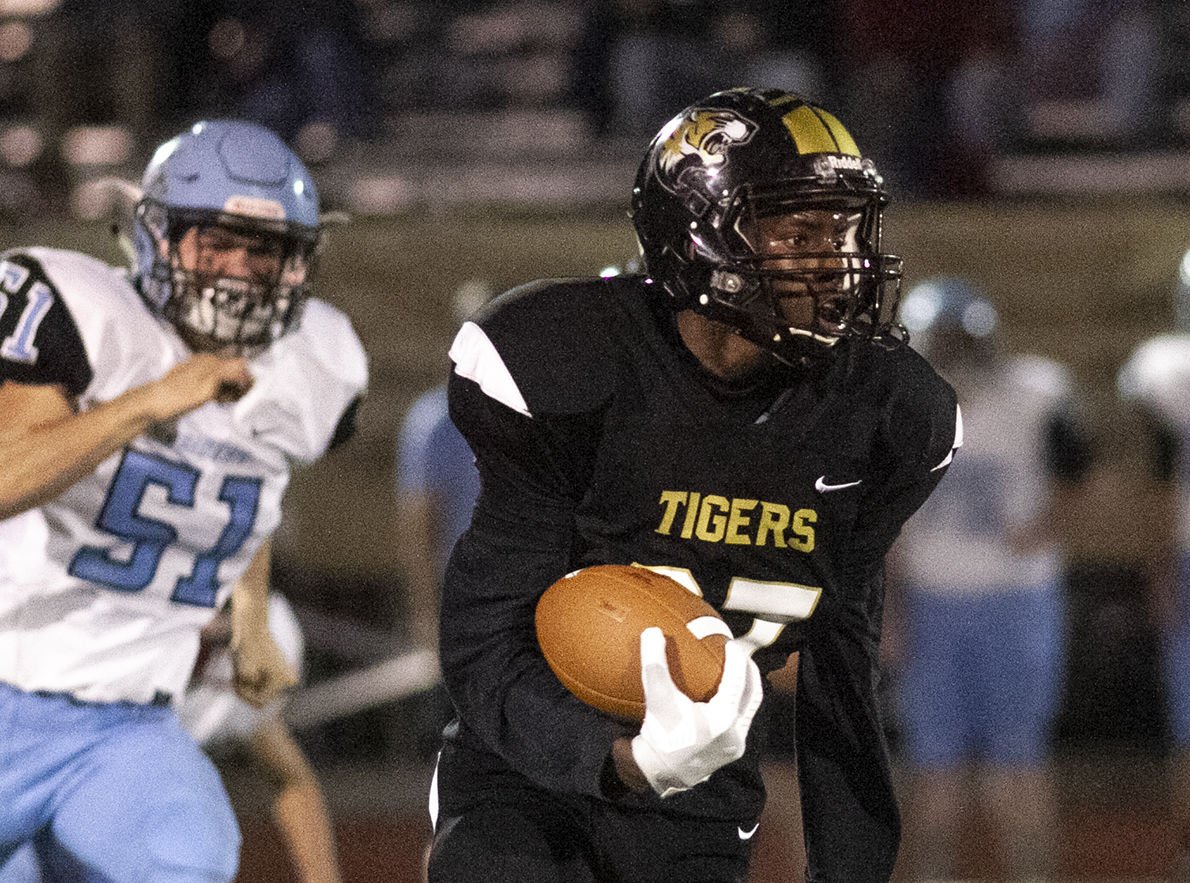 High School Football - B.B. Comer Vs Pleasant Valley (gallery) | The ...