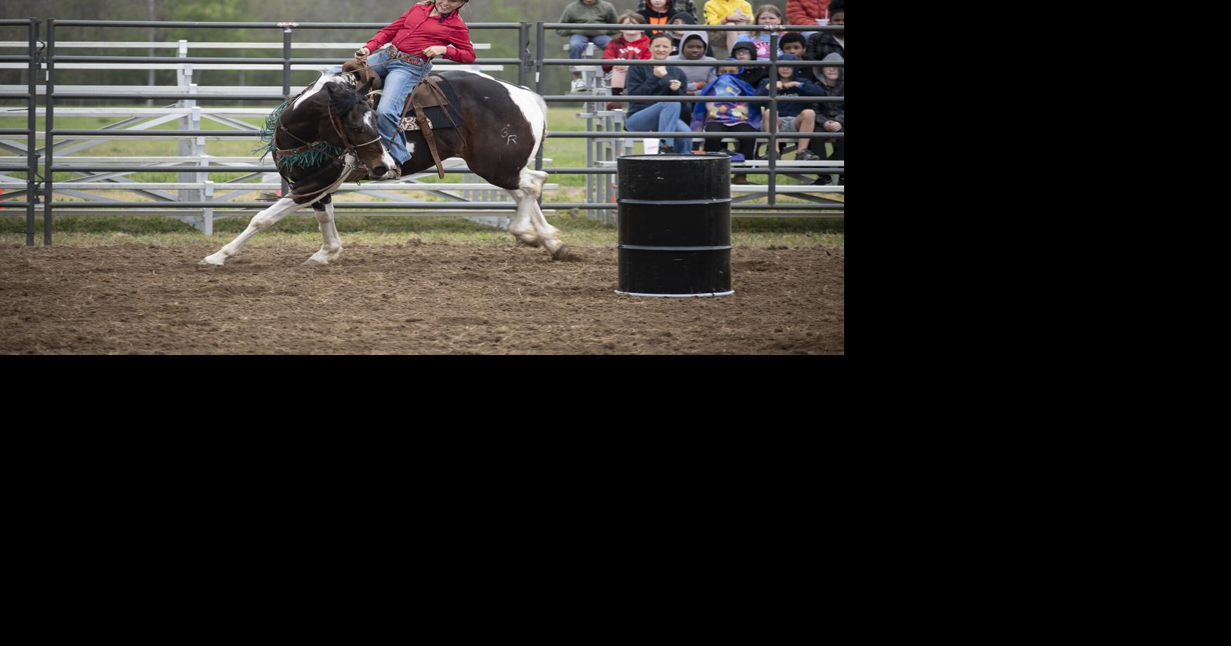 Sheriff’s rodeo returns to Oxford with two nights of family | Oxford ...