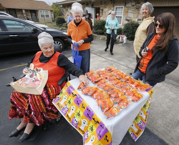 Myrick Manor Halloween Slideshows