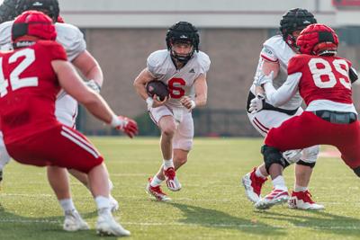 Rodriguez Sees Gamecocks Get Better in Final Scrimmage