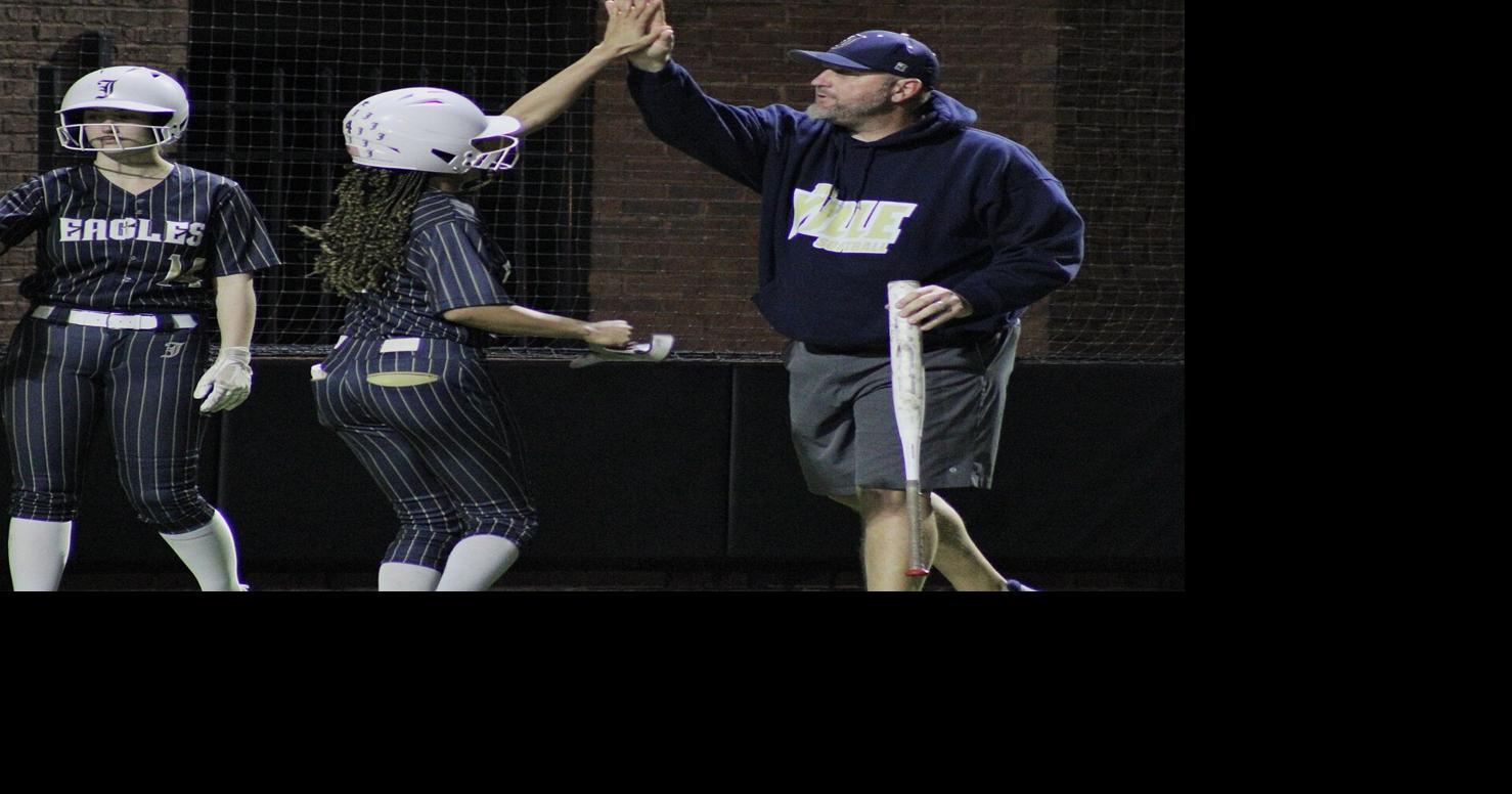 'Energy-generating behaviors': New coach, new culture for Jacksonville's softball squad