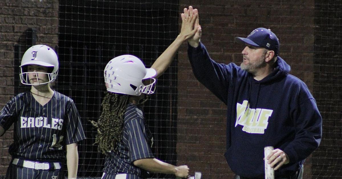 'Energy-generating behaviors': New coach, new culture for Jacksonville's softball squad