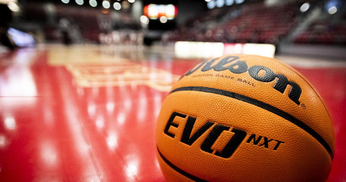 AnnistonStar.com - Handley's girls down Talladega to set up area championship matchup with Anniston image