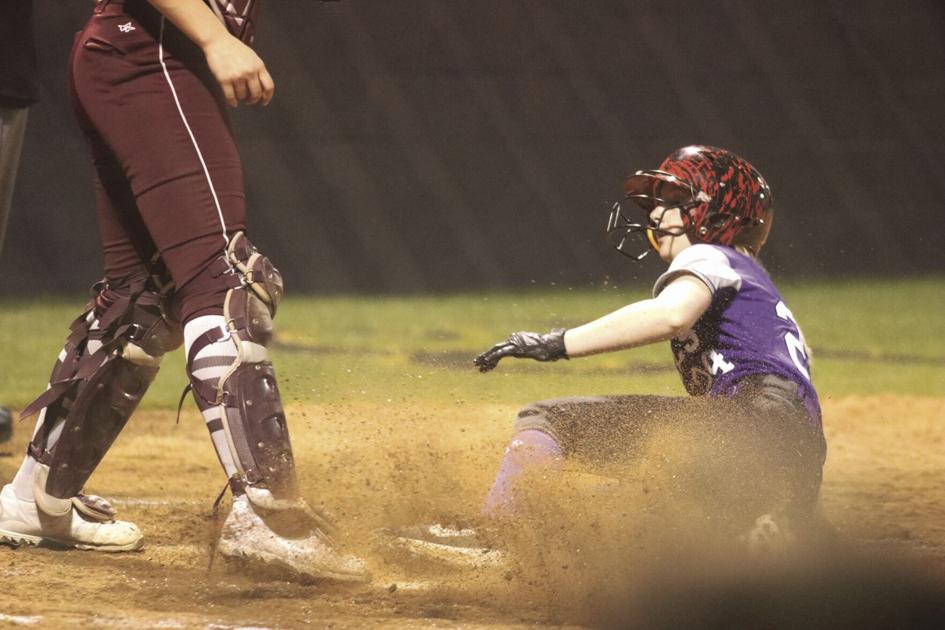 AnnistonStar.com - Ragland softball to host benefit game for Ohatchee tornado victims image