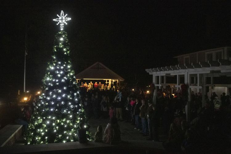 Christmas tree lighting brings community together in Childersburg