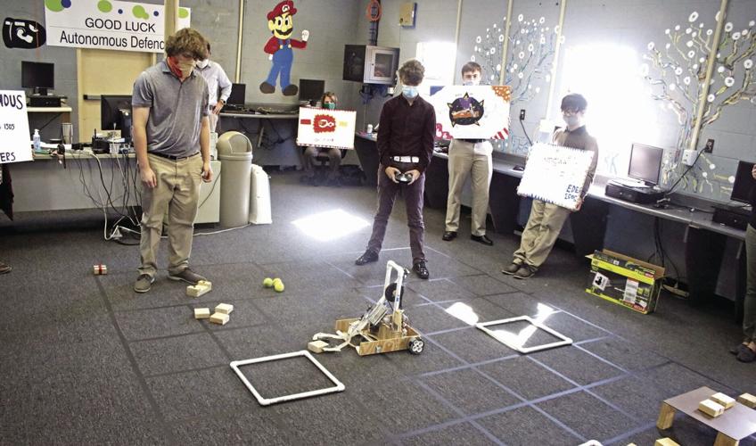 Eden Career Tech students take part in robotics competition (with