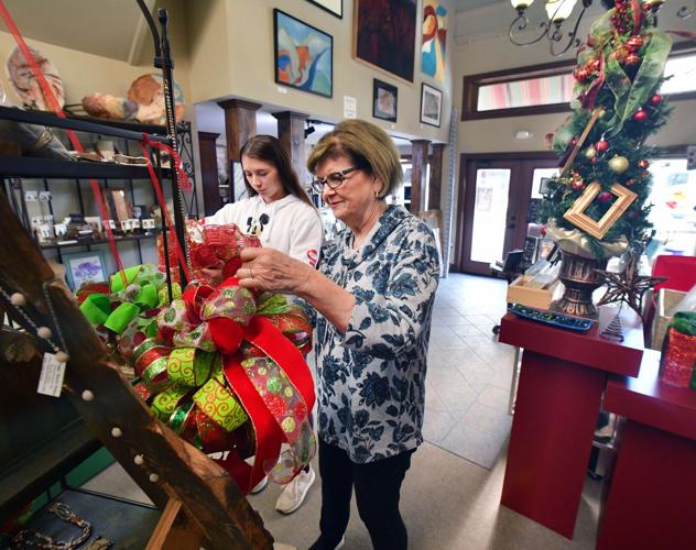 Anniston all about christmas