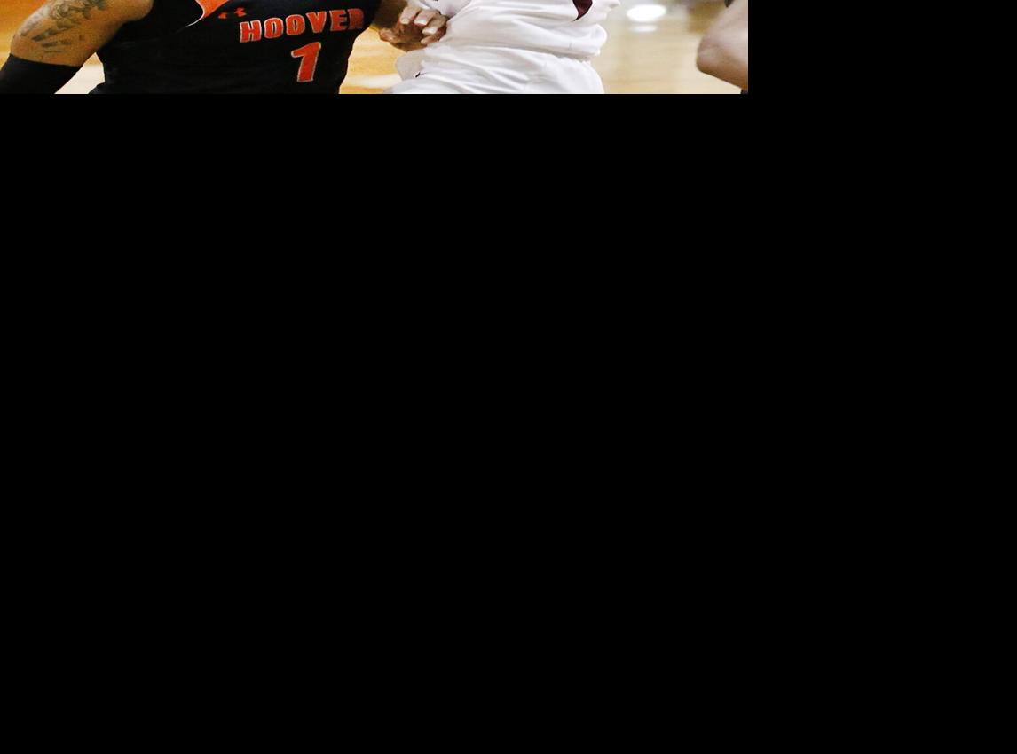 AnnistonStar.com - Prep basketball: Carlisle pours in 38 points in hoops return, leads Anniston past Hoover image