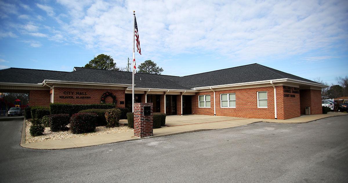 Weaver council discusses rate increases for expansion, maintenance of