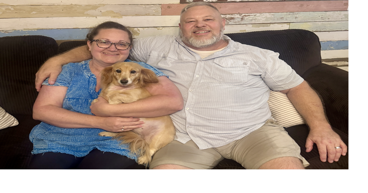 Dog Lucy & couple.png