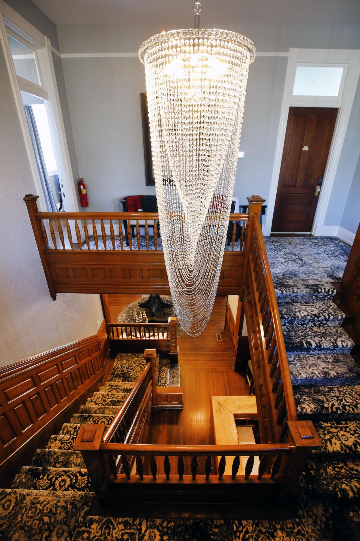 Before & After Hotel Finial — from Victorian to modern Slideshows