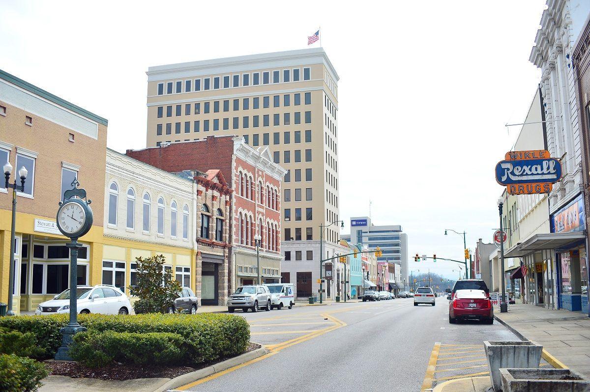 Positive vibes and downtown Anniston #39 s #39 resurgence #39 Phillip Tutor