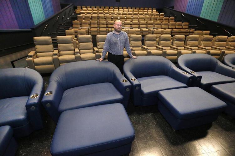 Photo gallery AmStar 12 Cinemas News