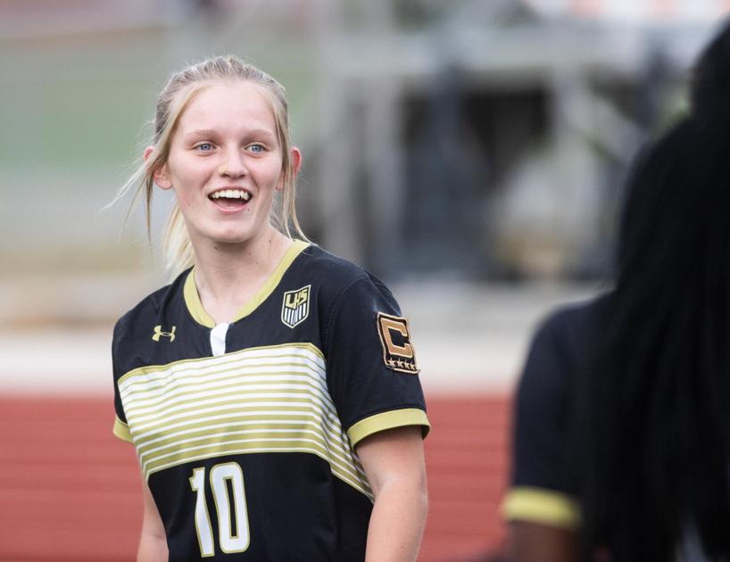 AnnistonStar.com - Thrust into leadership role, Lincoln's Grace Linn is a teenager who found her voice image