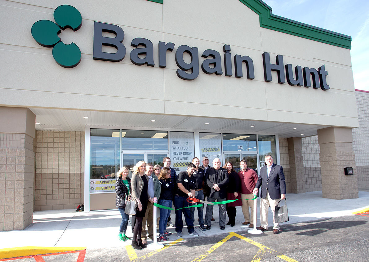 Pell City Bargain Hunt opens to hundreds of shoppers The Daily Home