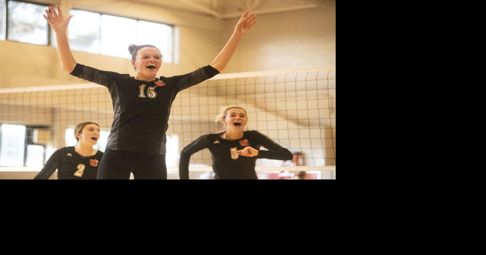 AnnistonStar.com - Photo gallery: Volleyball tri-match: Sylacauga, Alexandria, Oxford image