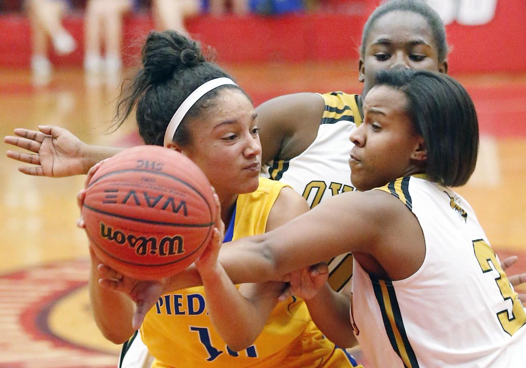 Calhoun County Basketball Tournament Day 3 Slideshows