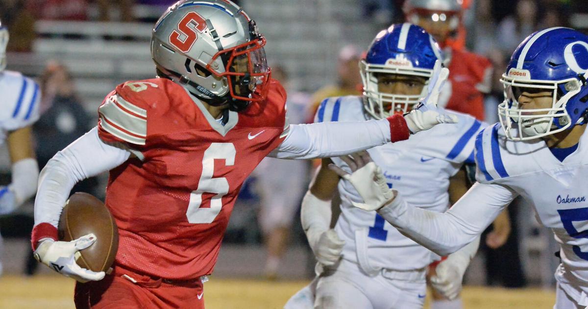 Prep football Saks advances to state quarterfinals for fourth time in