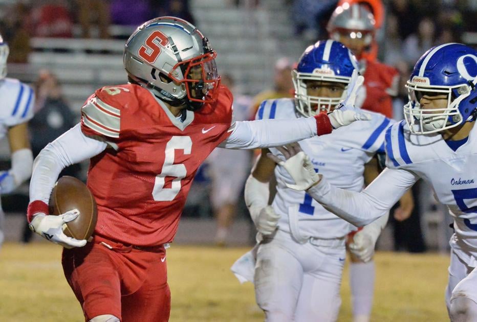 Prep football: Saks advances to state quarterfinals for fourth time in five years