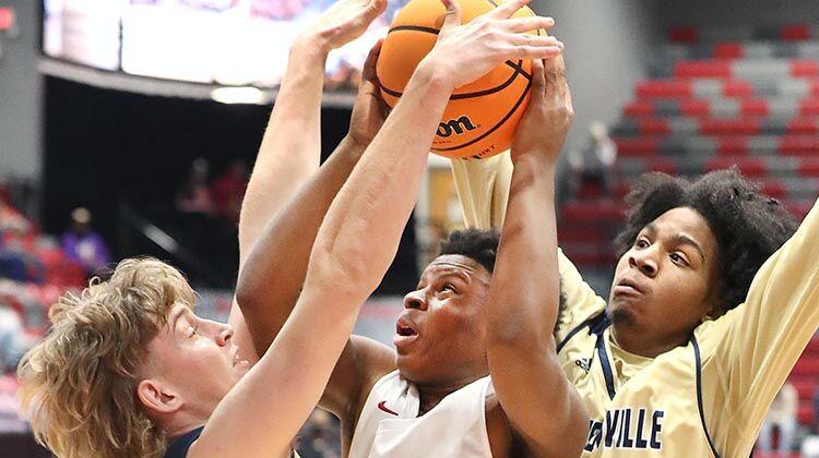 AnnistonStar.com - Photos: Anniston vs Jacksonville, Calhoun County Boys Basketball Tournament Game image