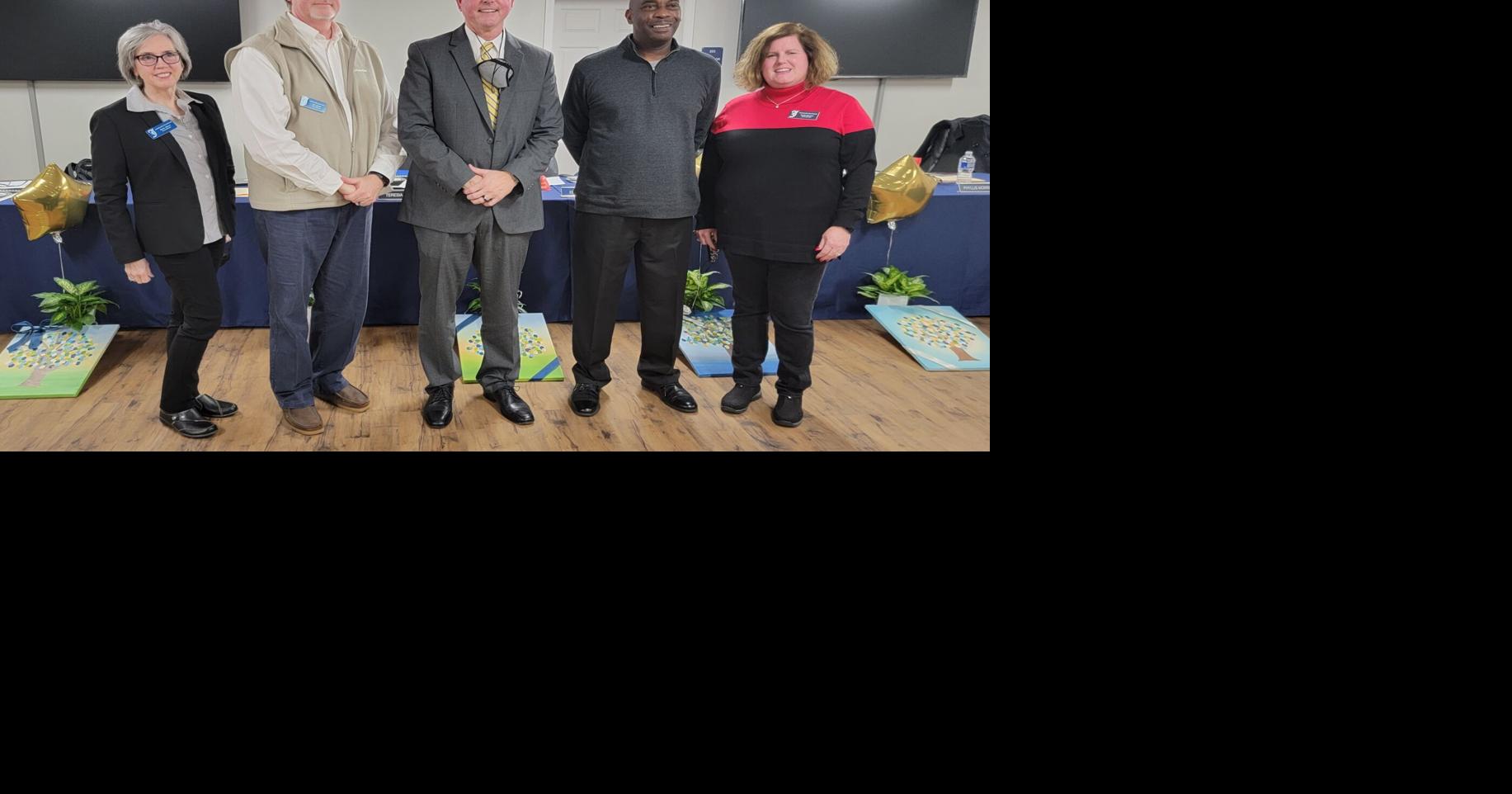 Jacksonville city schools chief Mike Newell announces July retirement Jacksonville