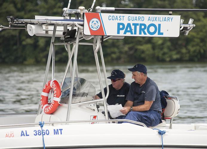 Coast Guard Auxiliary training on Logan Martin (photo gallery