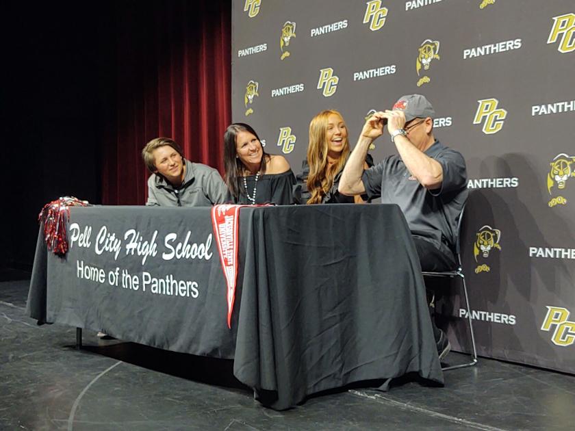 AnnistonStar.com - Pell City record-holder signs with Jacksonville State image