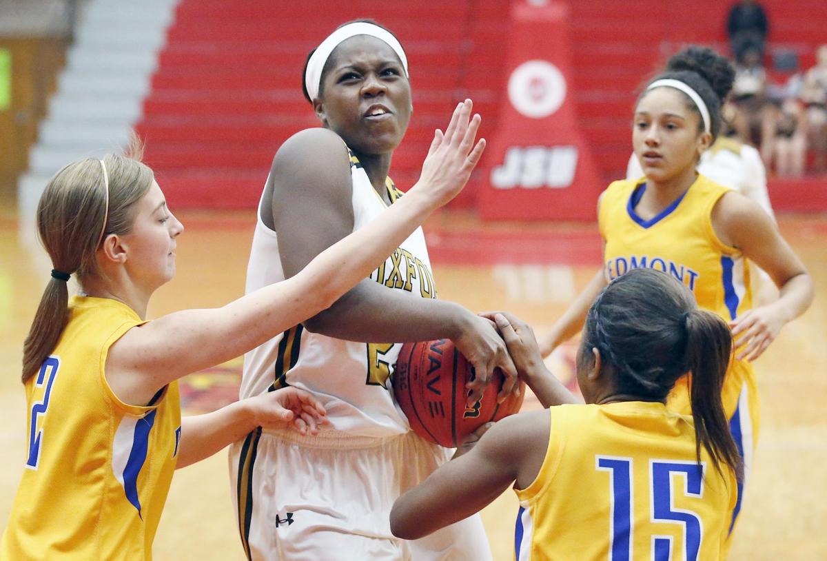 Calhoun County Basketball Tournament Day 3 Slideshows