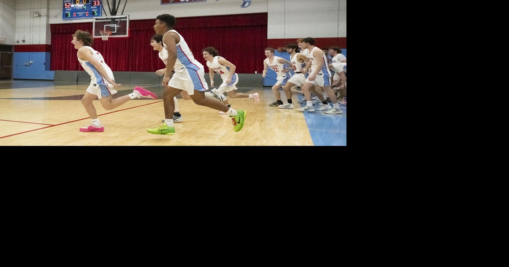 Photos Pleasant Valley claims area title over Ranburne Boys