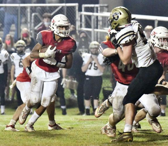 Prep football Ohatchee starts fast, finishes with secondround win