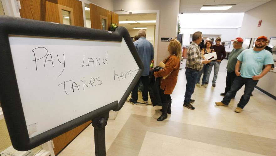 Calhoun County taxpayers to get extra week after glitches at revenue