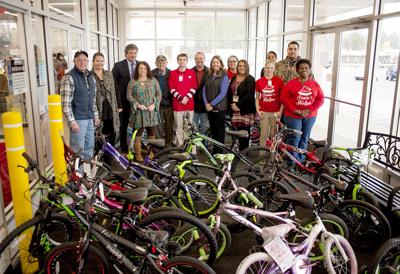 Pell City Kiwanis Martin S Family Clothing Donate Bicycles For