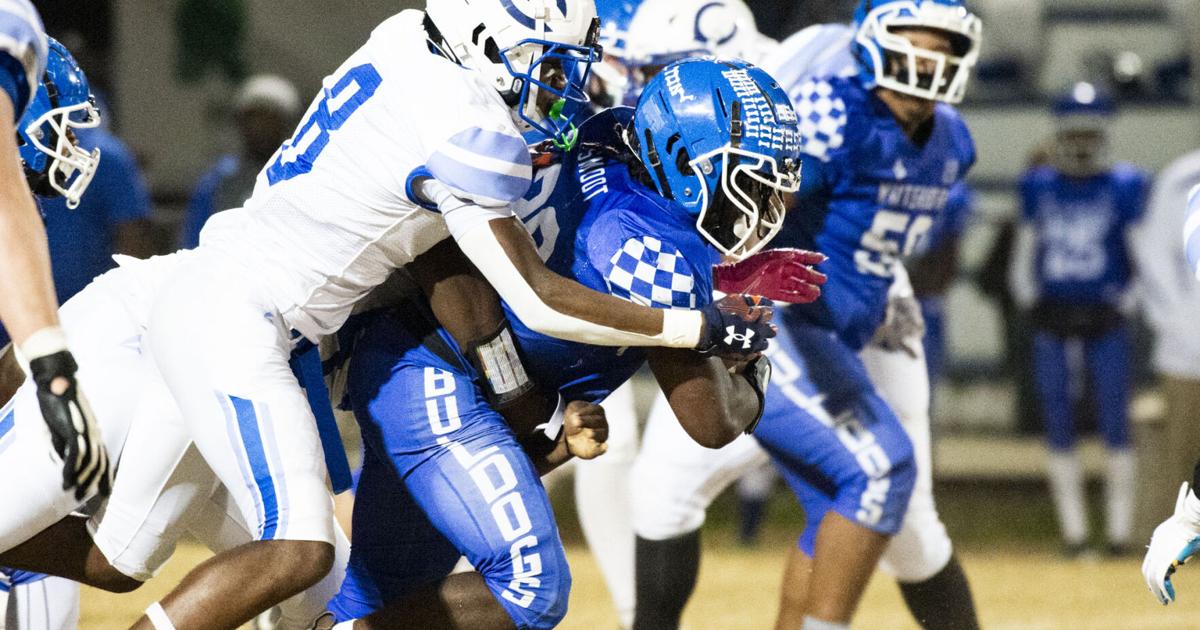 AnnistonStar.com - Prep football: Smoot scores the winning TD against Childersburg image