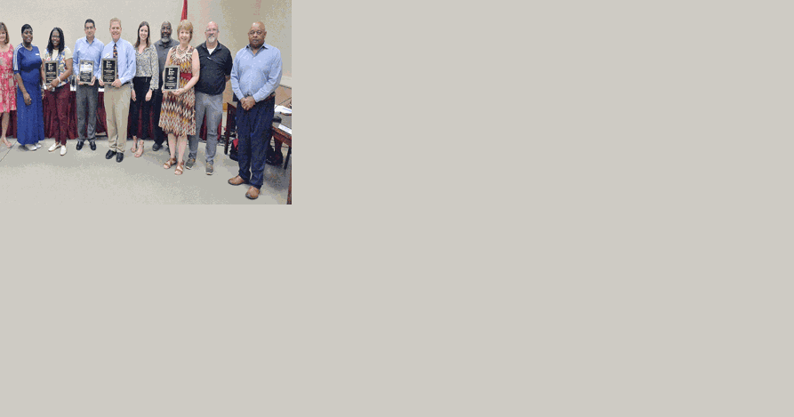 City Council tips its hat to YES program - Vimarsana News